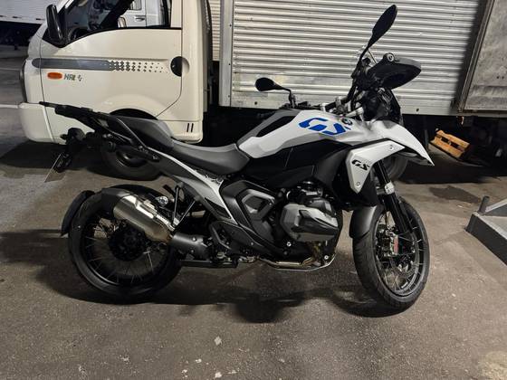 BMW R 1300 GS PLUS 